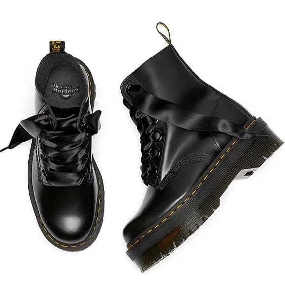 New Dr. Martens Women's Molly Combat Platform‎ Mid Boot Black